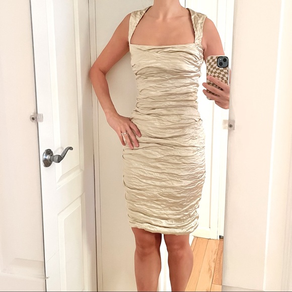 Nicole Miller Champagne Gold Square Neck Cocktail Dress - Sz 6 - Picture 4 of 6